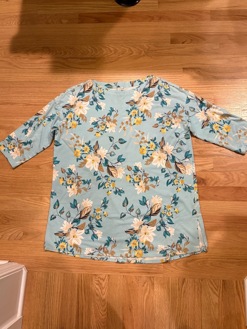 J.Jill Women’s Light Blue Floral Crewneck Top Sz L